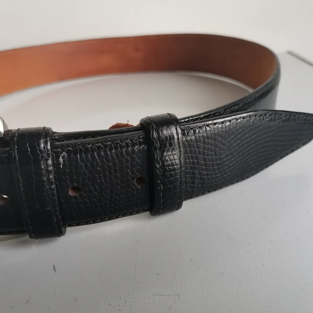 Saks Fifth Avenue Belt